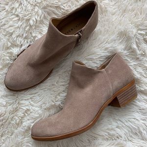 Lucky Brand Brett Tan Ankle Booties 